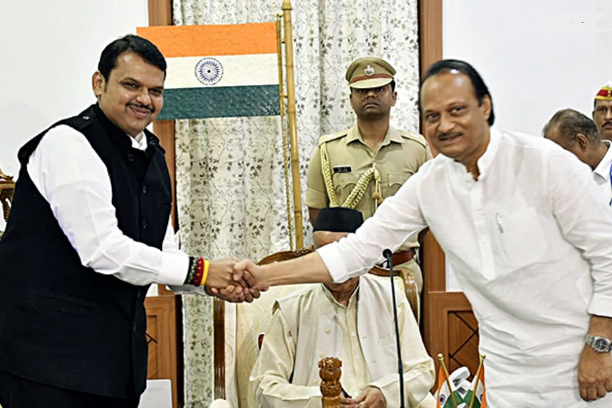Maharashtra Ajit gave hint to Sharad pawar, were talking with fadnavis from last two weeks