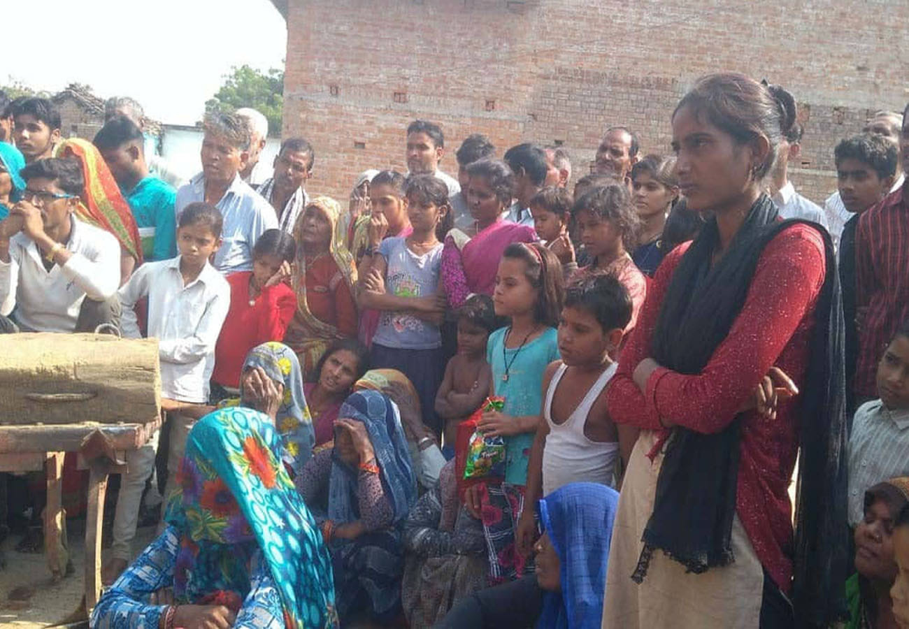 Teenager uproar over insistence on going with boyfriend in hamirpur