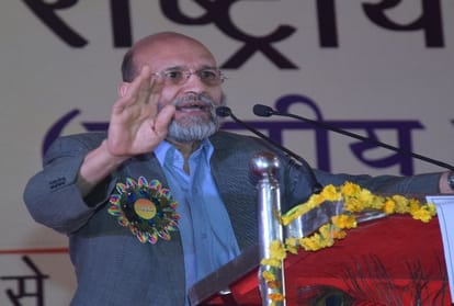 RBI board director satish marathe said limited jobs in country