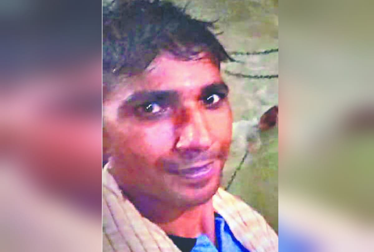 Court worker found injured in bushes At noida