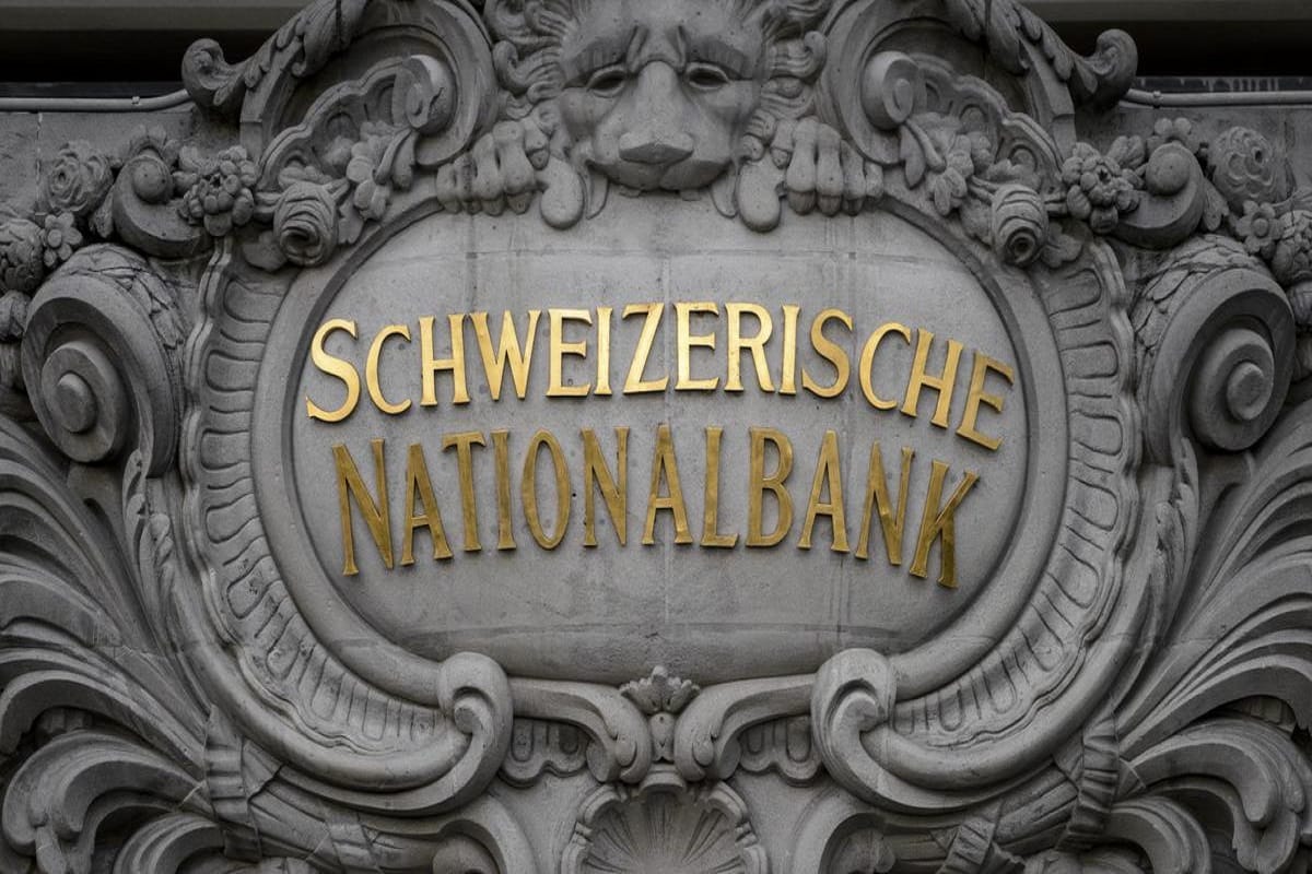 Indians funds in Swiss banks jump 50 pc to over Rs 30k crore on surge in securities
