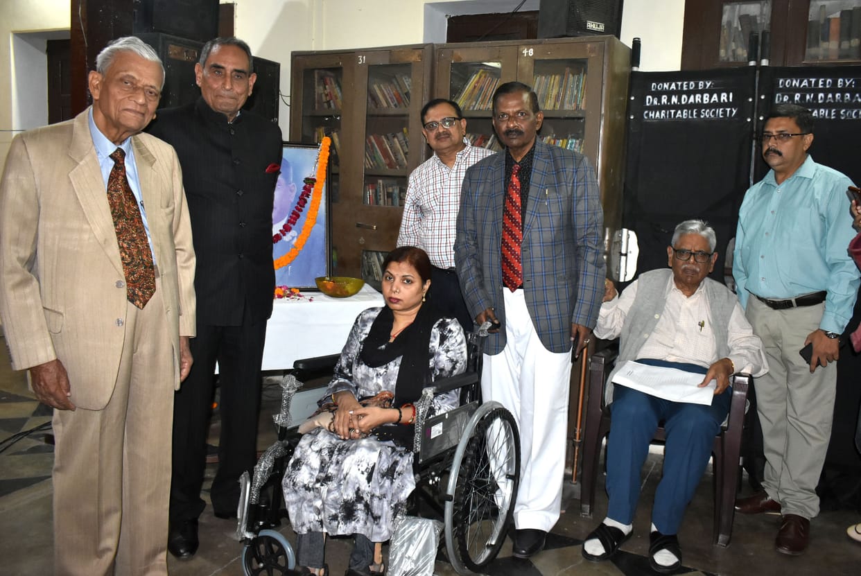 47 intelluctual honoured by theosophical Socity