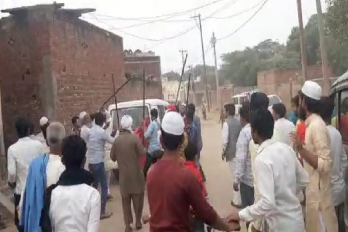 uproar in a wedding venue after in laws make a fuss on food in  Baghpat