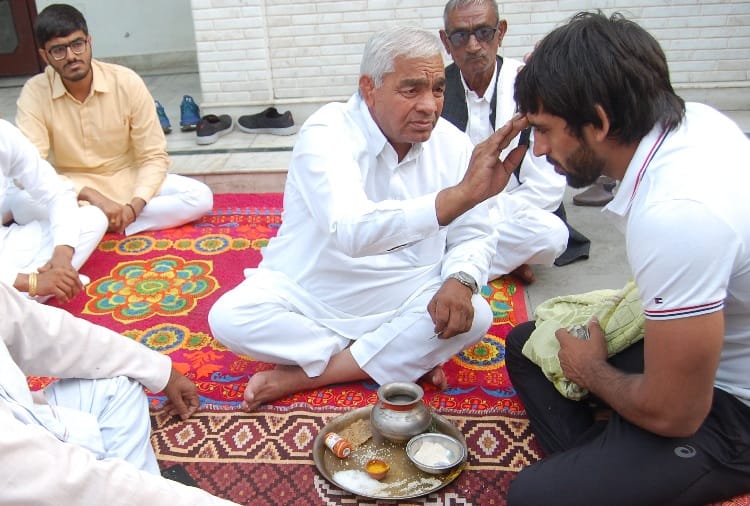 Indian Wrestler Bajrang Punia Wedding with Wrestler Sangeeta Phogat