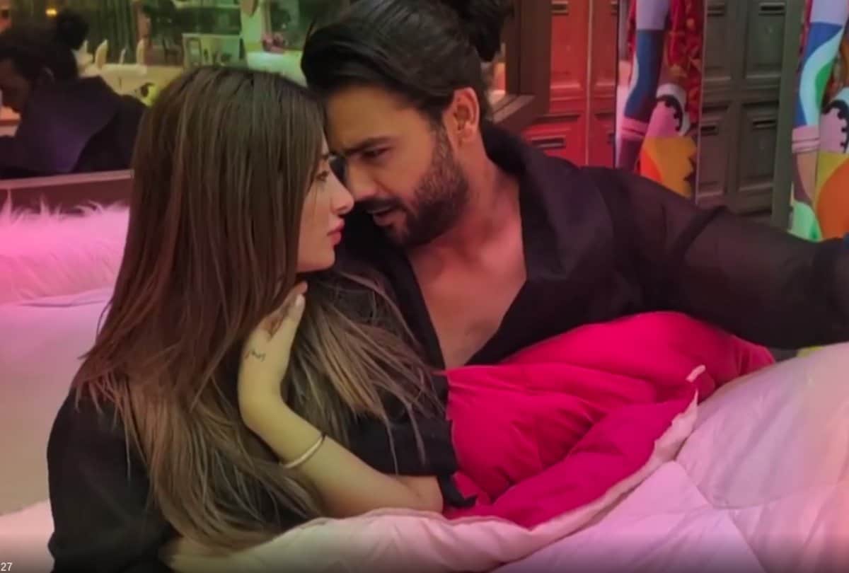 Bigg Boss 13 Mahira sharma and Vishal Singh become romantic after Siddharth Shukla Rashami Desai