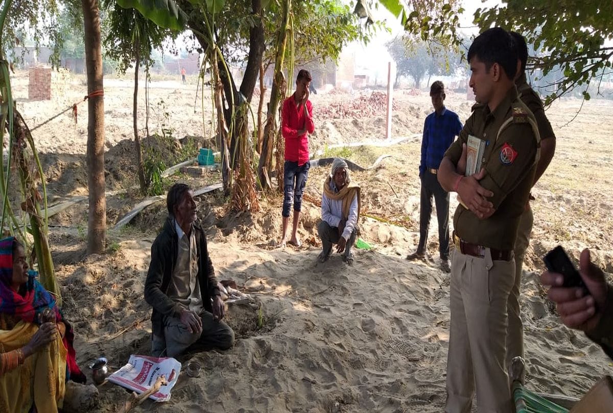 Farmer Attempted Self Immolation Due To Land Dispute Mathura Police Save