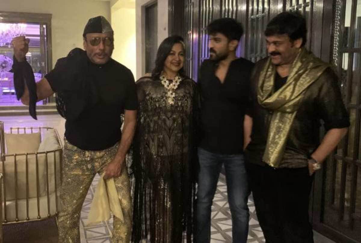 Actor Chiranjeevi throw Party 80s actors Photo Viral