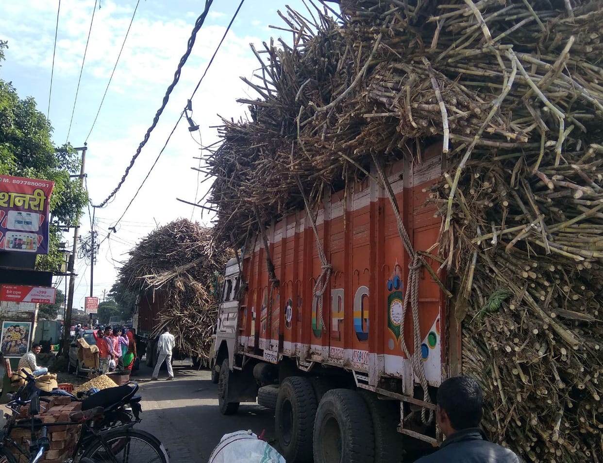 heavy jaam in sardhna, peoples disturbe