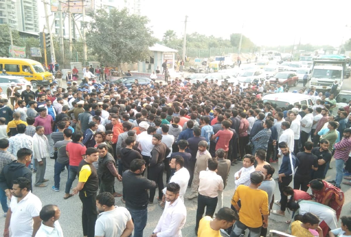Ghaziabad crime news brides uncle shot dead during wedding ceremony