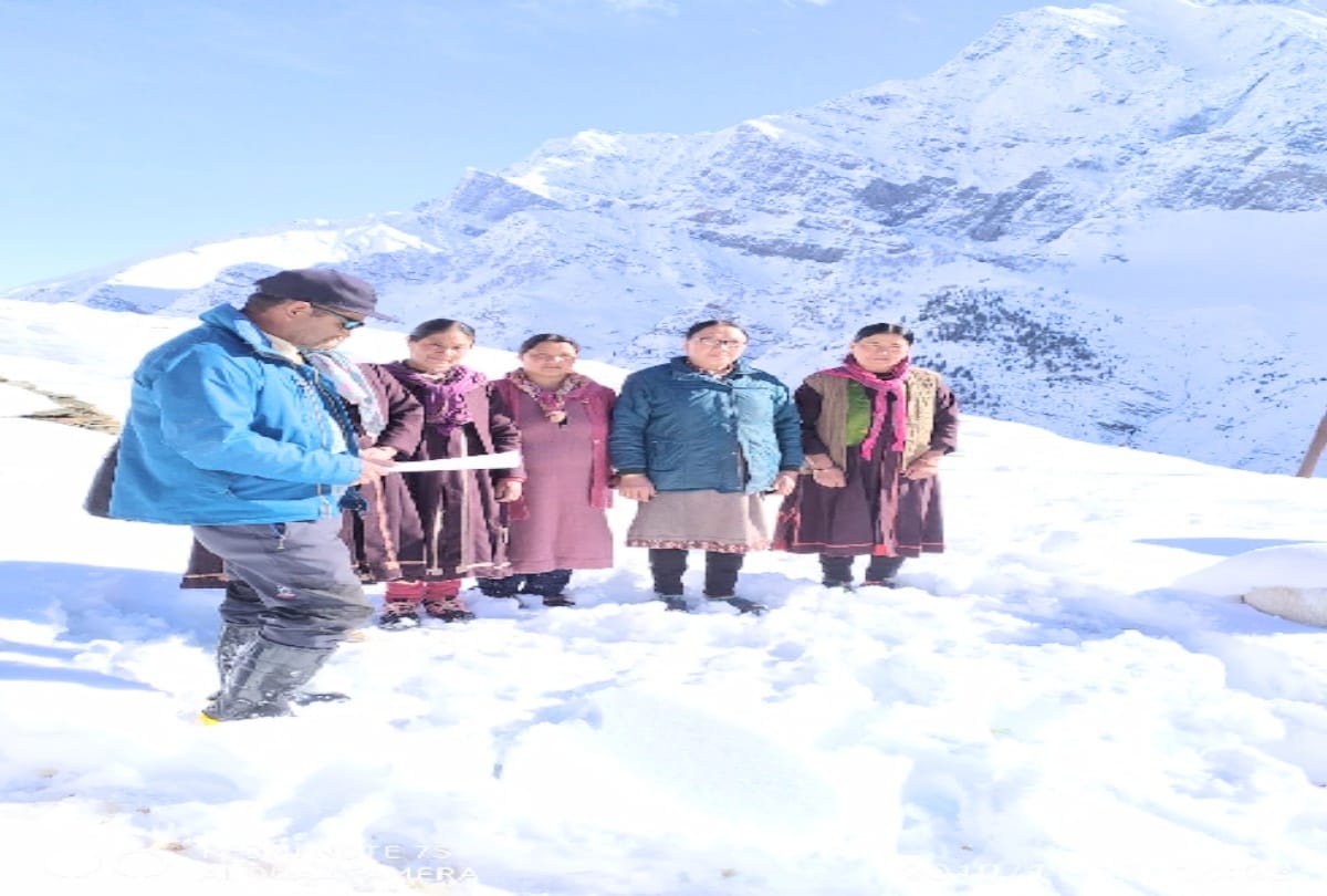 Here TB patients searched door-to-door in minus seven degrees temperature