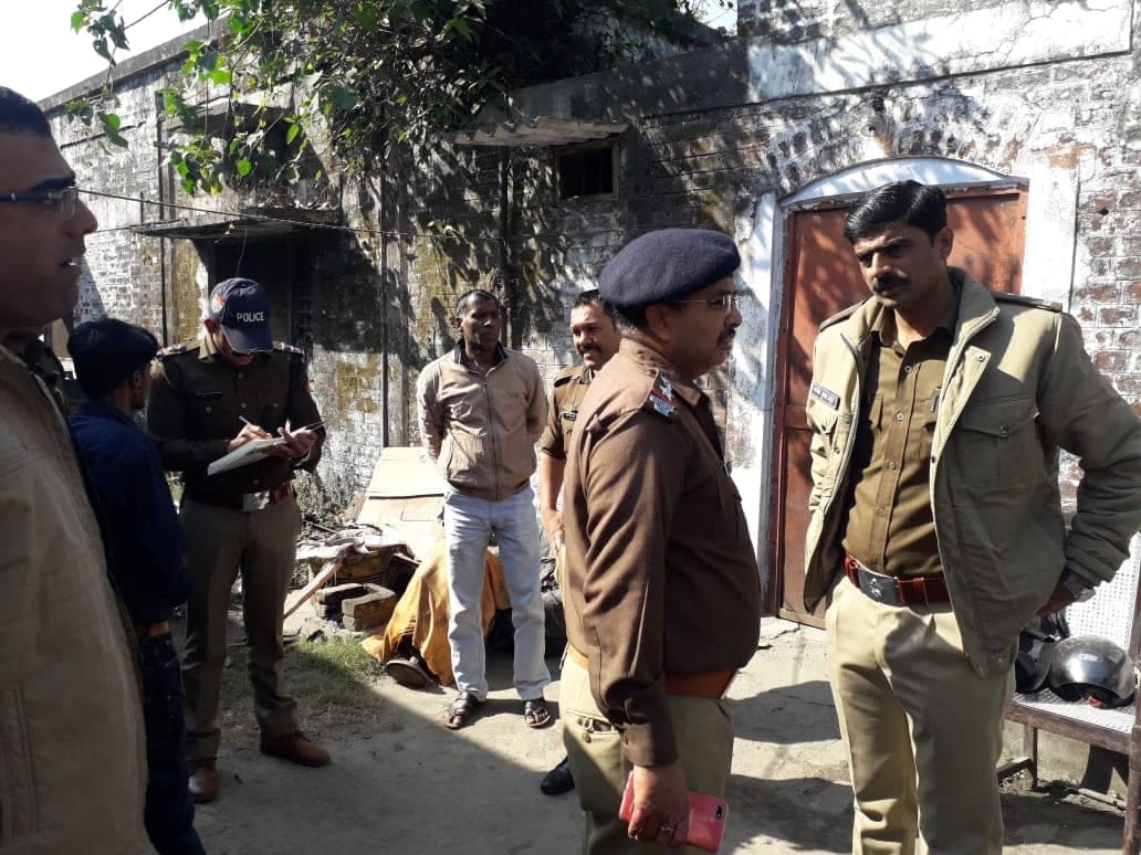 AP Guard constable posted in security of sugar mill shot himself kashipur