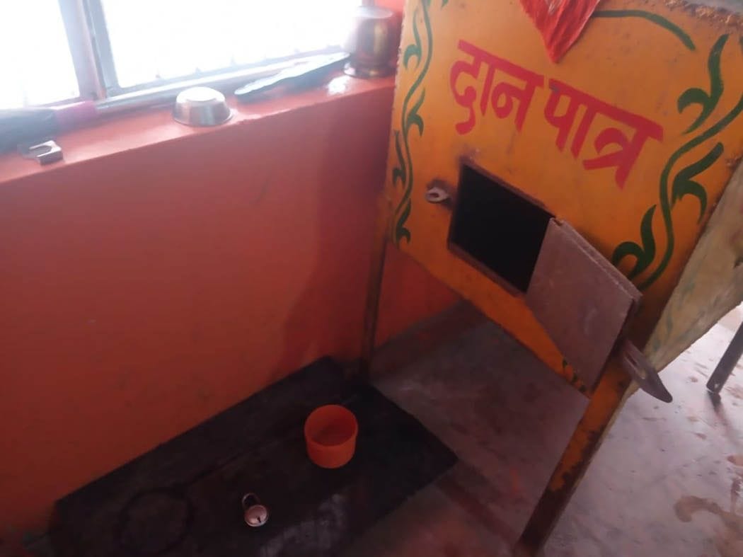 Theft by breaking the lock of the temple