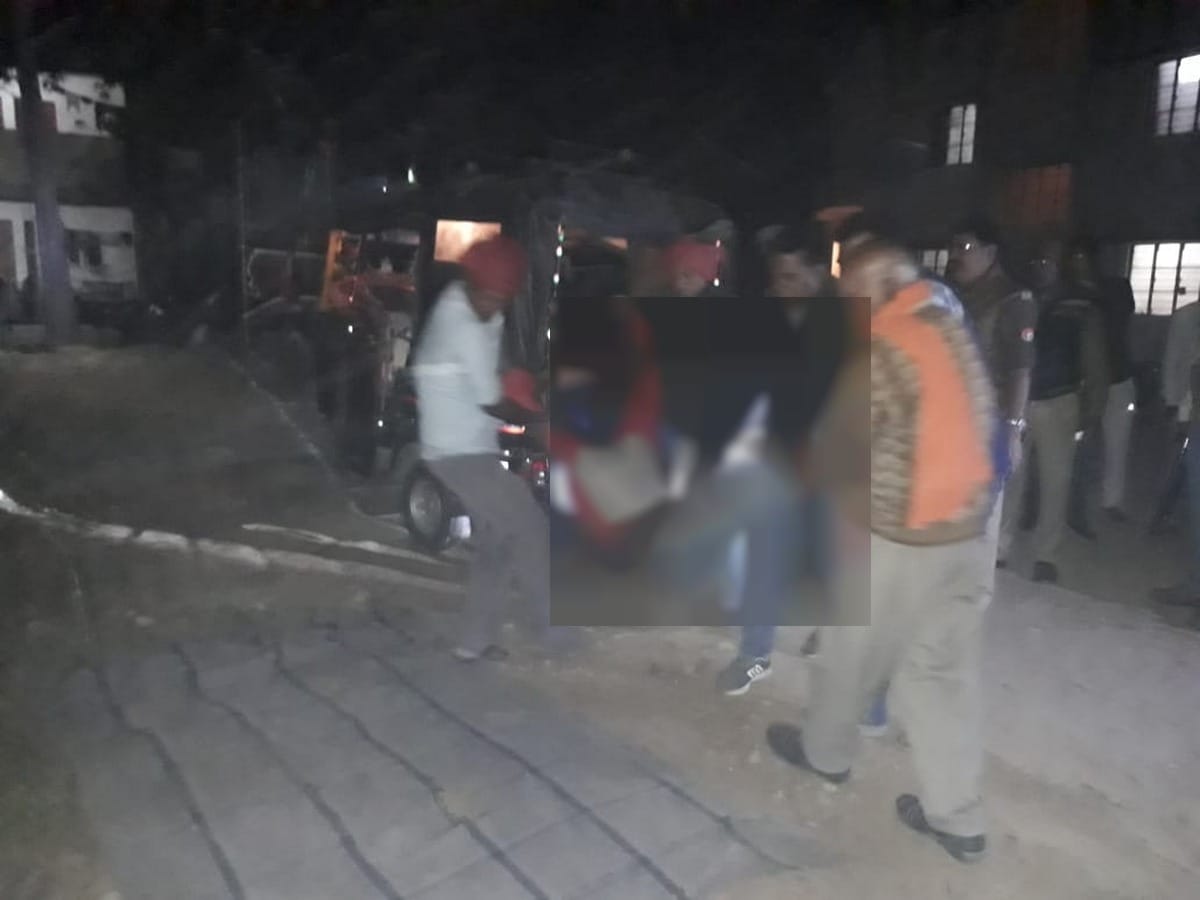 Three people died in tractor bike collision in sikandarpur ballia