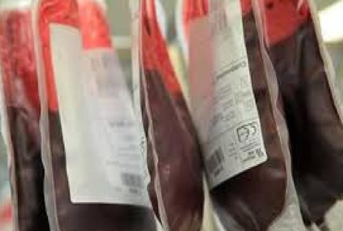 Private hospital charged 4 time more price for blood in Lucknow.