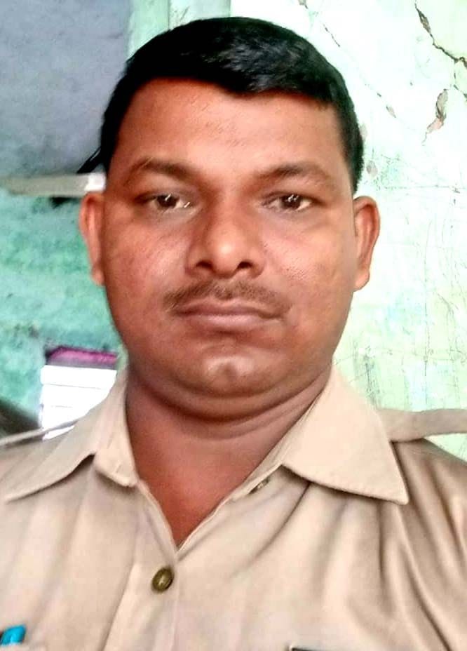 Road accident : consteble dead