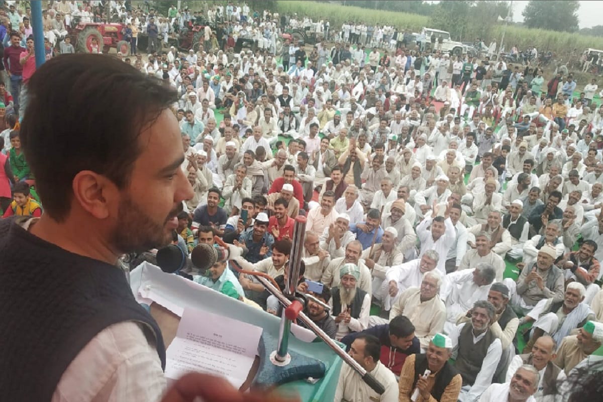 RLD Vice President Jayant Chaudhary said Government is buying sugar and onions from Pakistan
