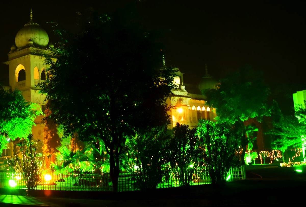 beautiful pictures of lucknow university