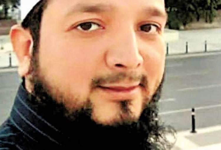 maulana of nadwa died and his brother injured in an accident in raebareli