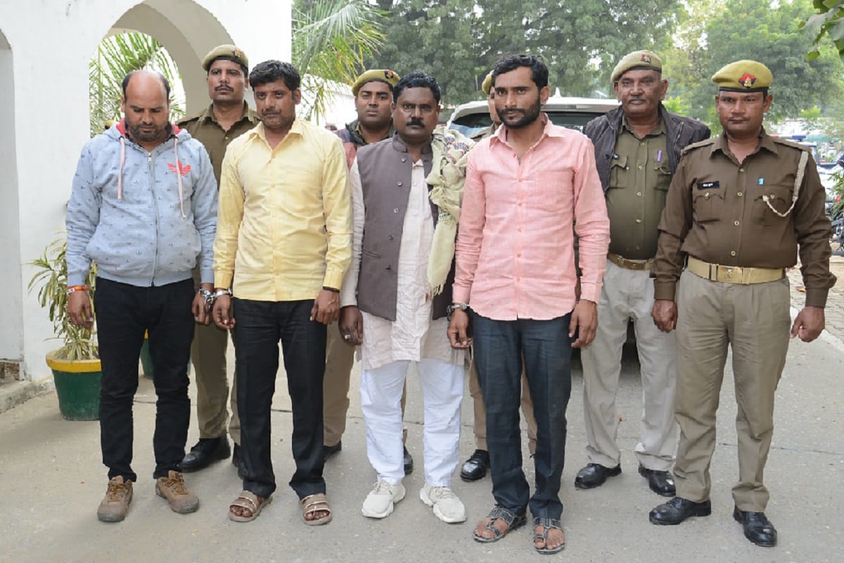 Seven accused arrested after police busted many factory of fake fertilizer in Muzaffarnagar