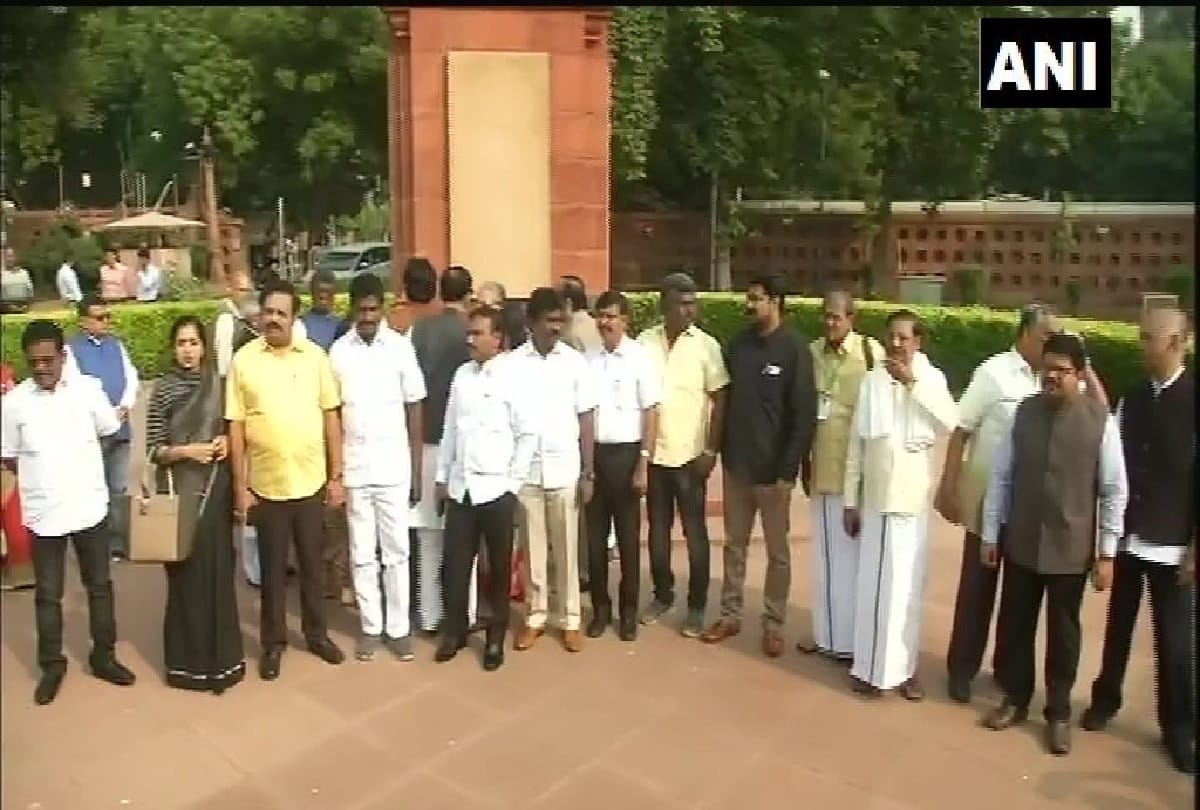 Parliament Joint sitting boycott by opposition parties, protest in front of Ambedkar Statue