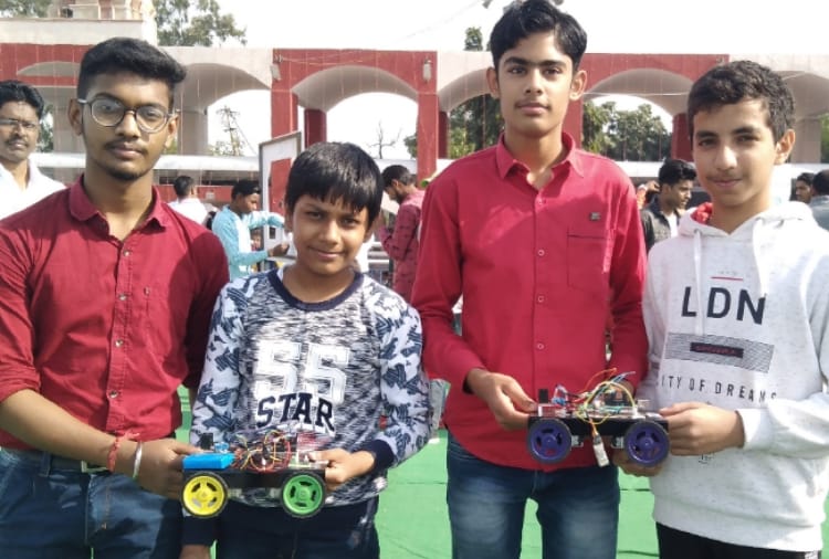 Haryana's Ambala students made Bluetooth Control Robot