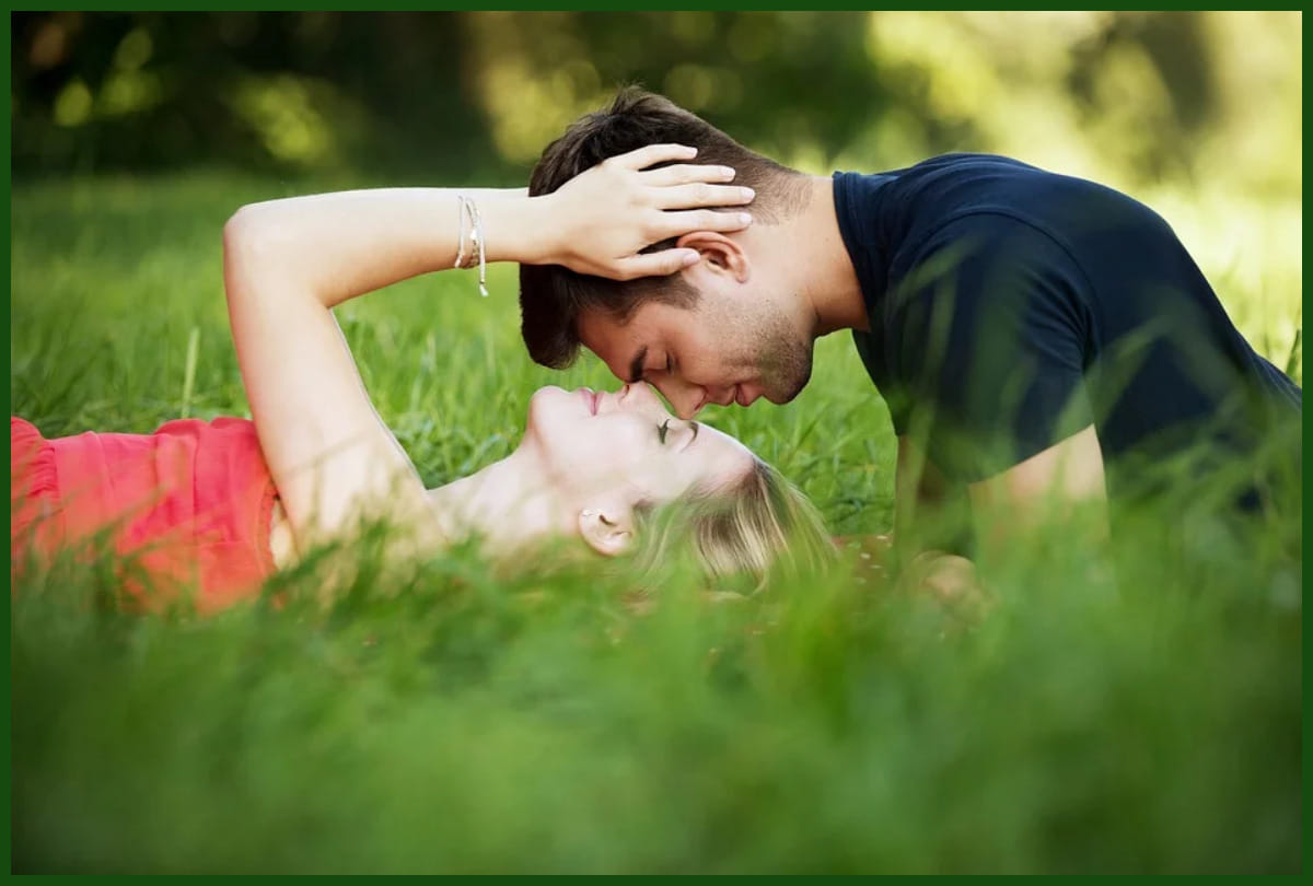 International Kissing Day 2022 Different Types Of Kisses And Their Meaning In Hindi