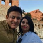 अनिल कुंबले अपनी पत्नी के साथ