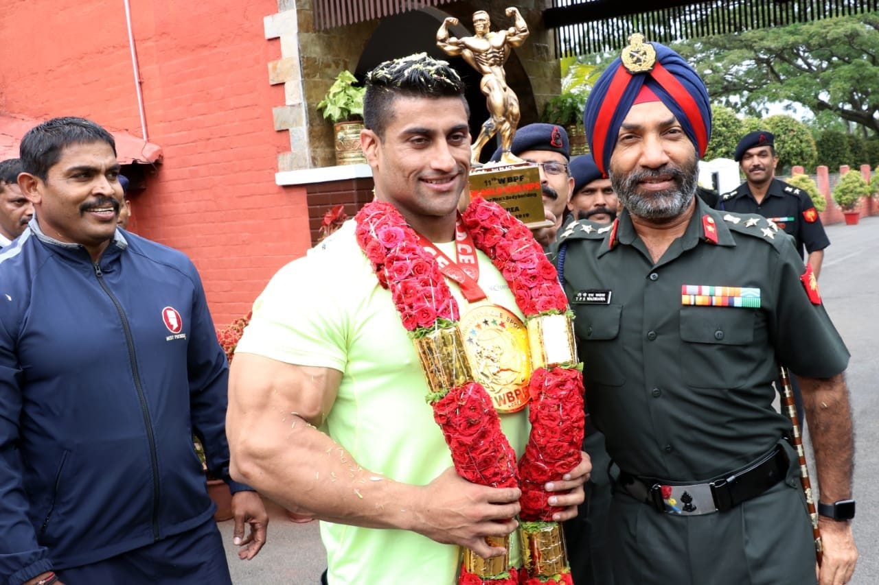 Indian army havildar anuj kumar of madras engineer wins 11th World Body Building Championship