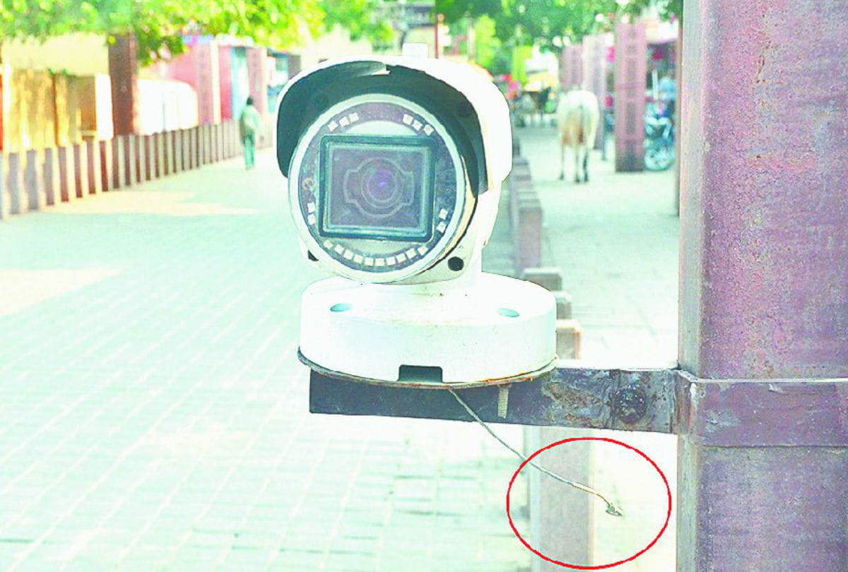 Taj Mahal Security Cctv Cameras Damage From Nine Months