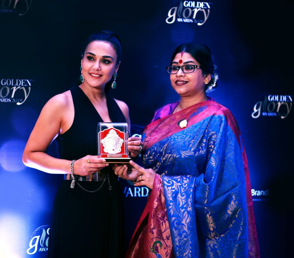 famous astrologer dr. sohini sastri launched her book on career astrology