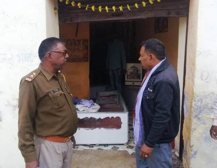 Hathras: Jewelry worth lakhs crossed from bullion traders shop in May