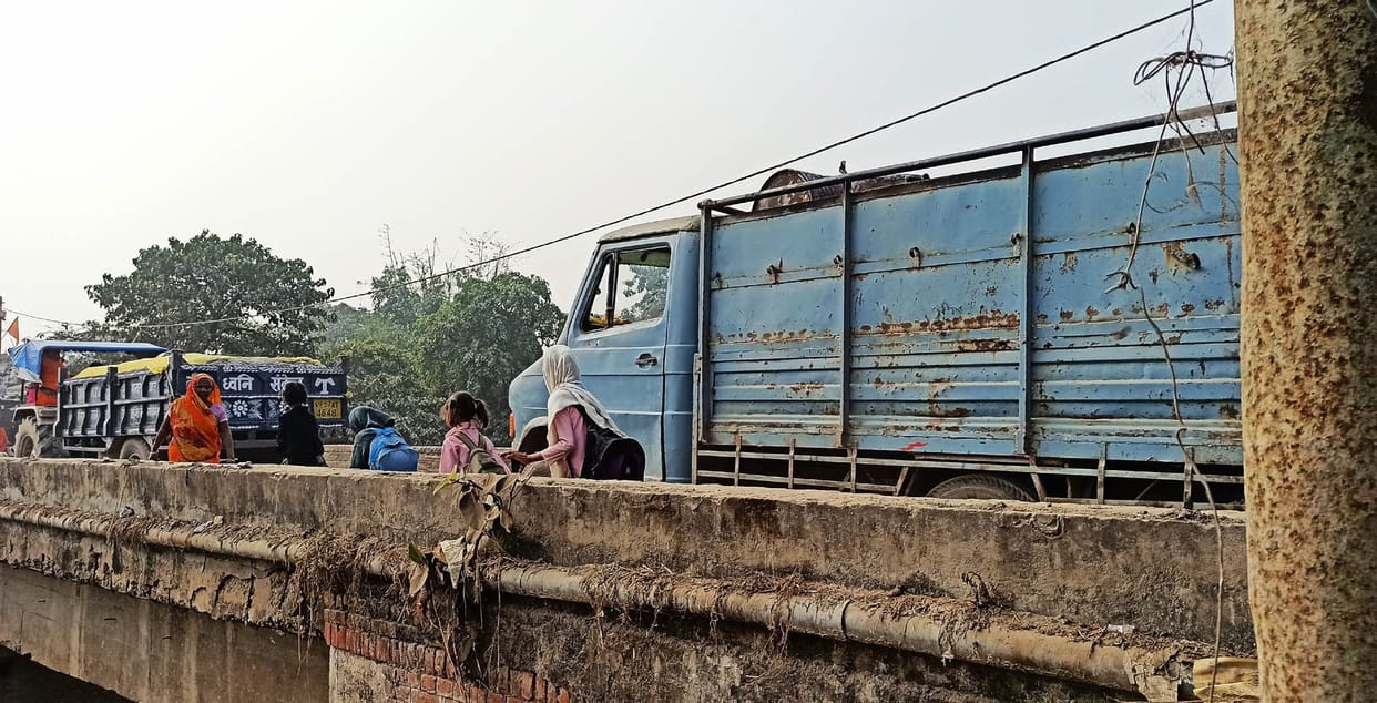 unbeaten screw in khirkiya bridge construction.