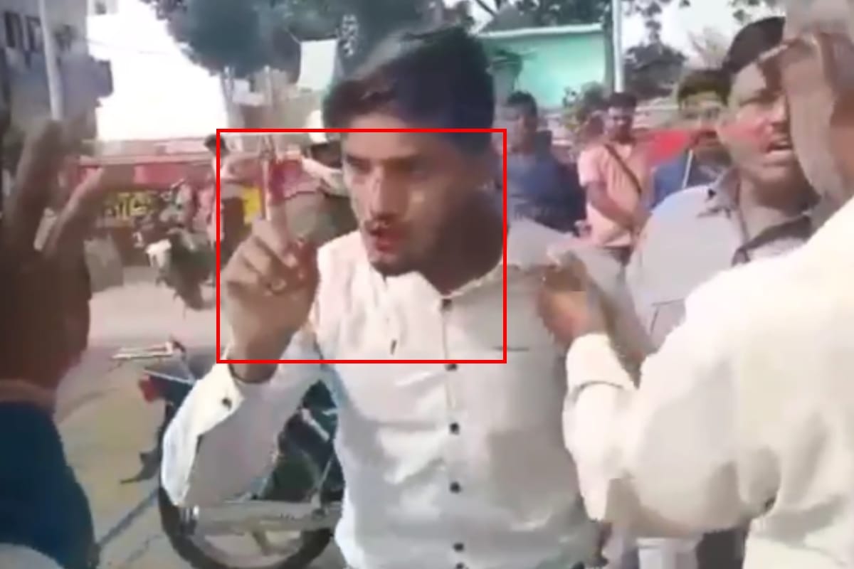 Petrol pump workers beaten up a man badly in Meerut for protest  against giving less oil