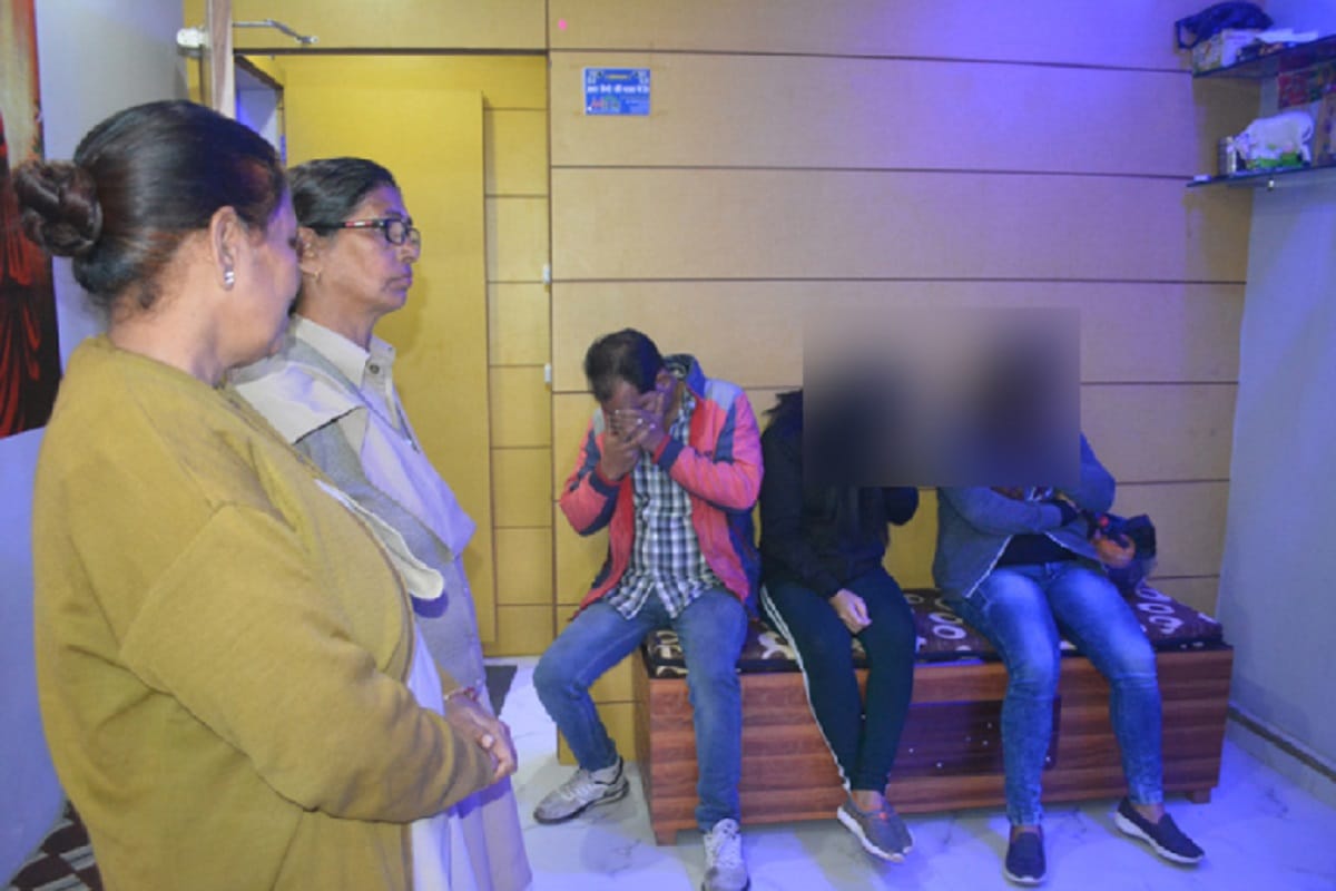 Police raid in spa center in Muzaffarnagar city and two accused arrested