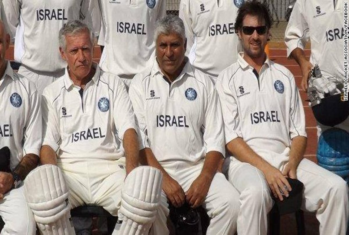 RIP Phillip Hughes, 10 Cricketers Who Tragically Died On The Field While Playing A Match