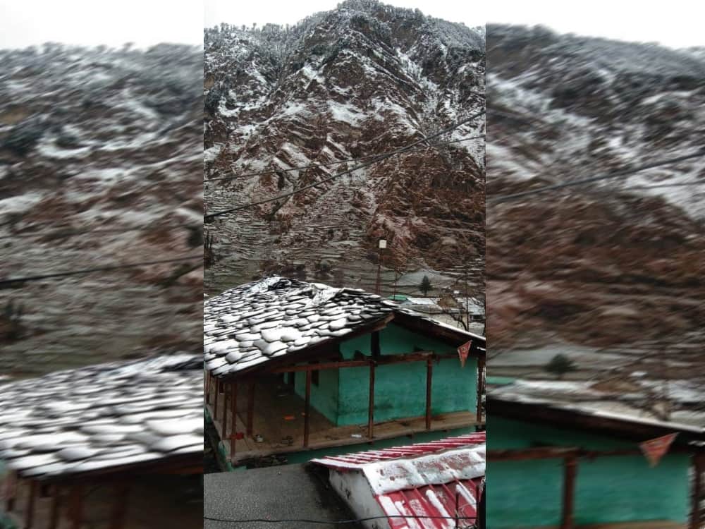 Snowfall in uttarakhand hilly area today, photos