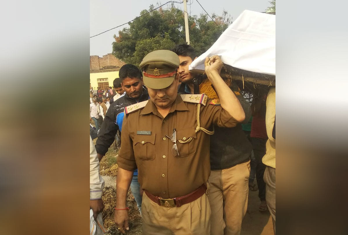 Soldier cremation in Tundla died in Road Accident Rajsthan