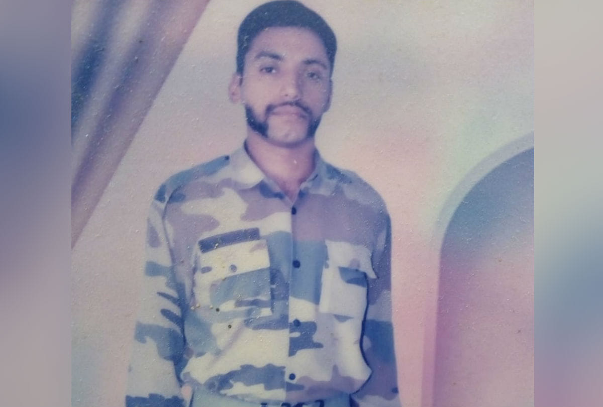 Soldier Died In Road Accident Rajsthan cremation in mathura