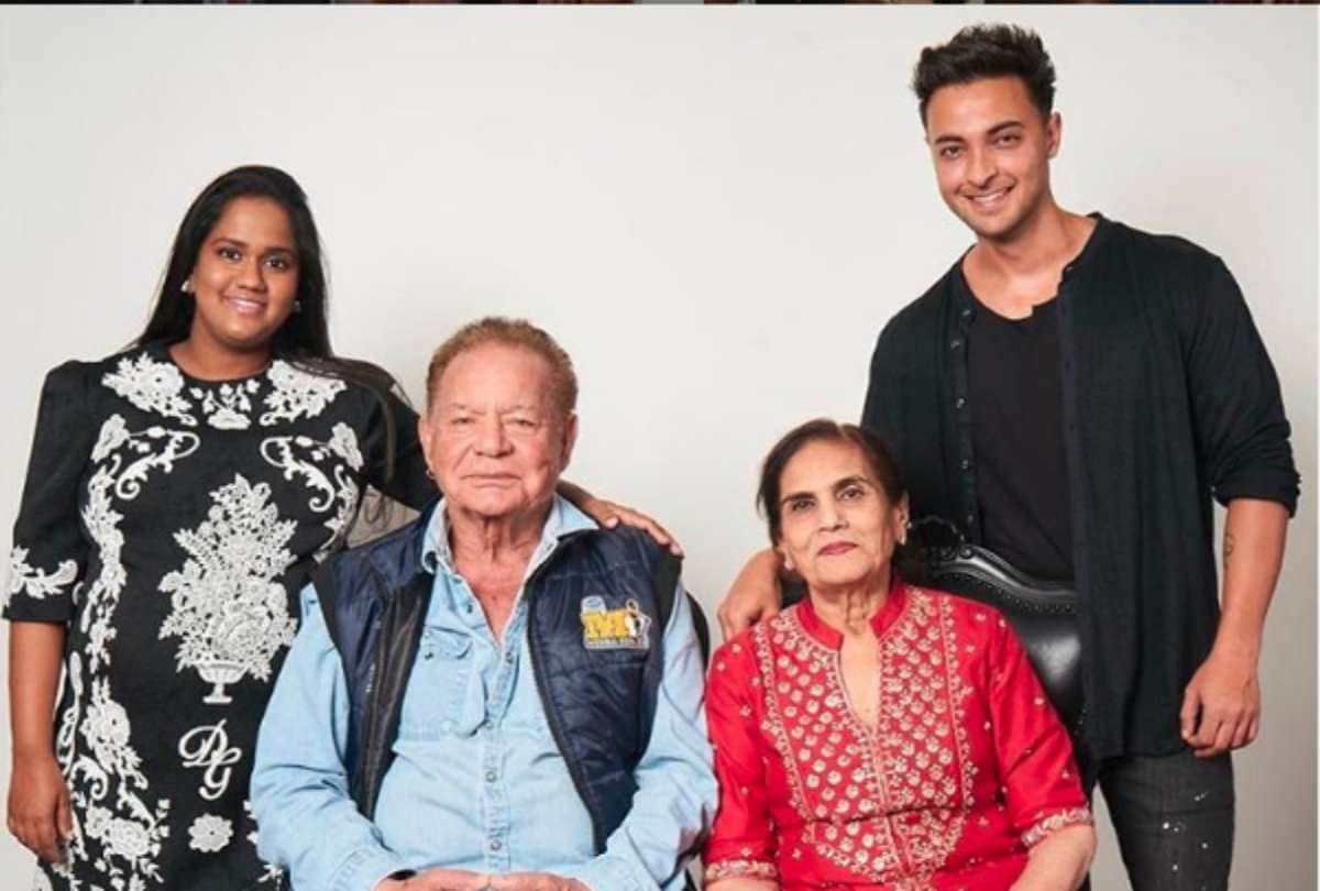 Salman Khan sister Arpita was adopted by Salim Khan and Helen