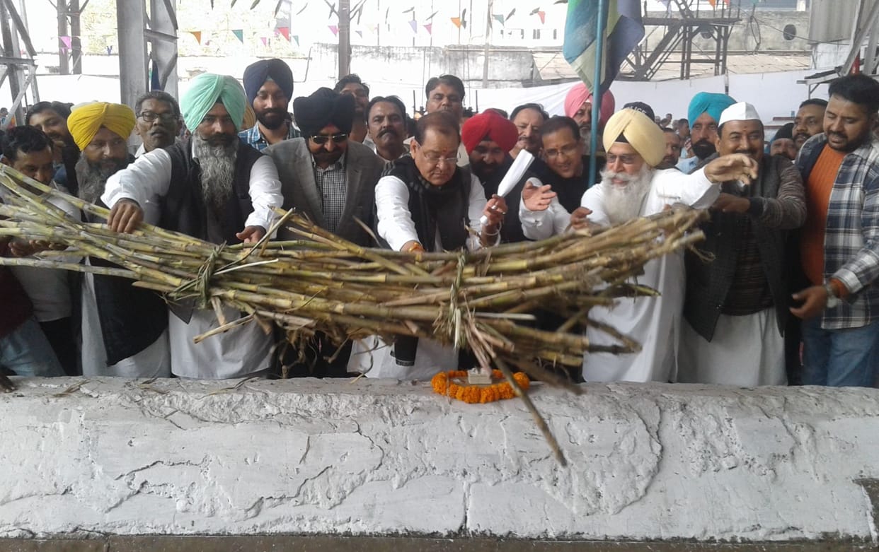 Cabinet Minister Arya inaugurates sugar mill crushing session