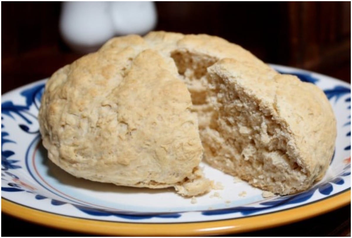 different types of bread eaten in the world