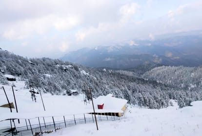 More than 200 roads, including two national highways closed due to rain and snow in hp