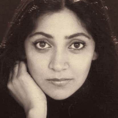 deepti naval hindi kavita registaan ki rata hai aur aandhiyan si bante jaate hain nishaan