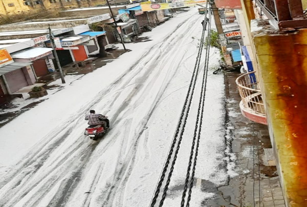 Delhi NCR latest weather updates rainfall snowfall hailstorm air quality index current news
