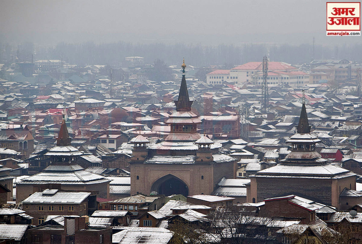 snowfall in kashmir, snowfall in gulmarg, most beautiful places in kashmir