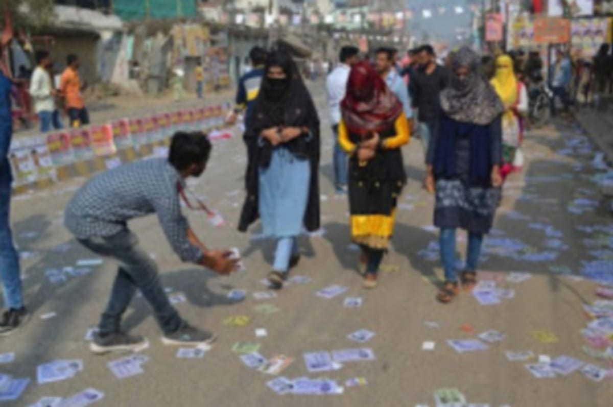 Elections in Harishchandra PG College today, security tightened