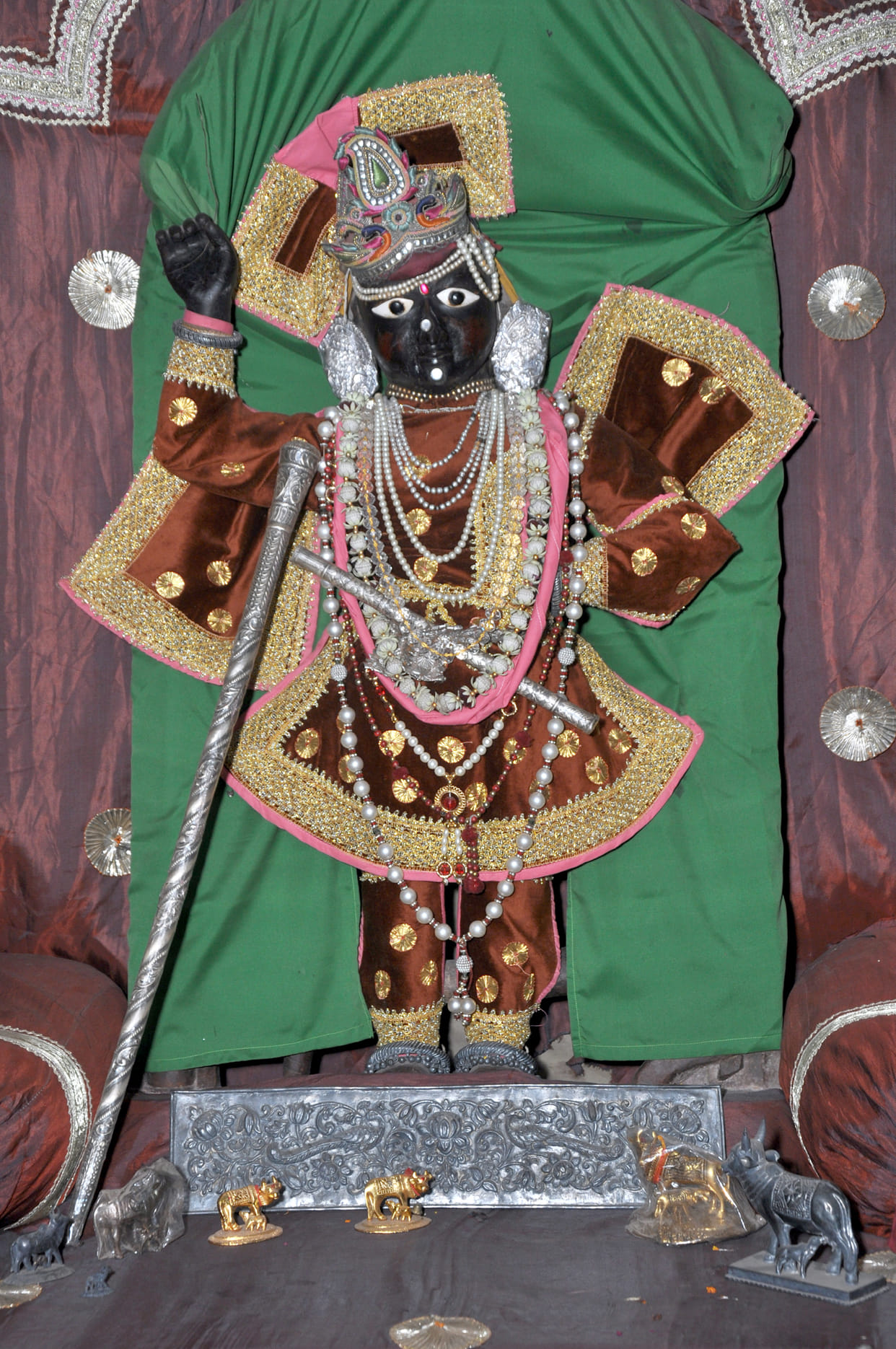 shree krishan wear the woolen dress
