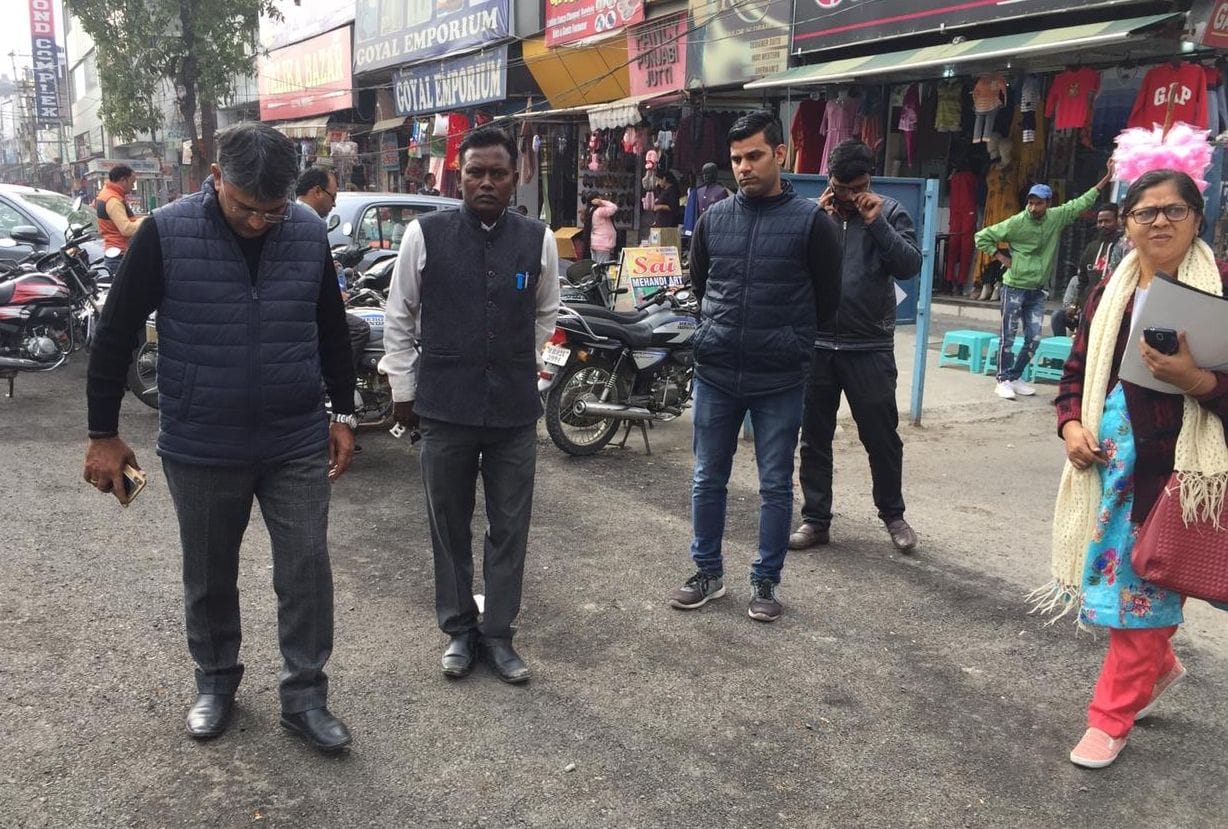 mayor's shoses were uprooted from the road