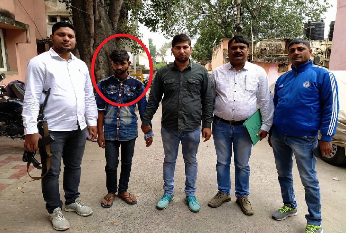 delhi police Special cell arrested arms supplier