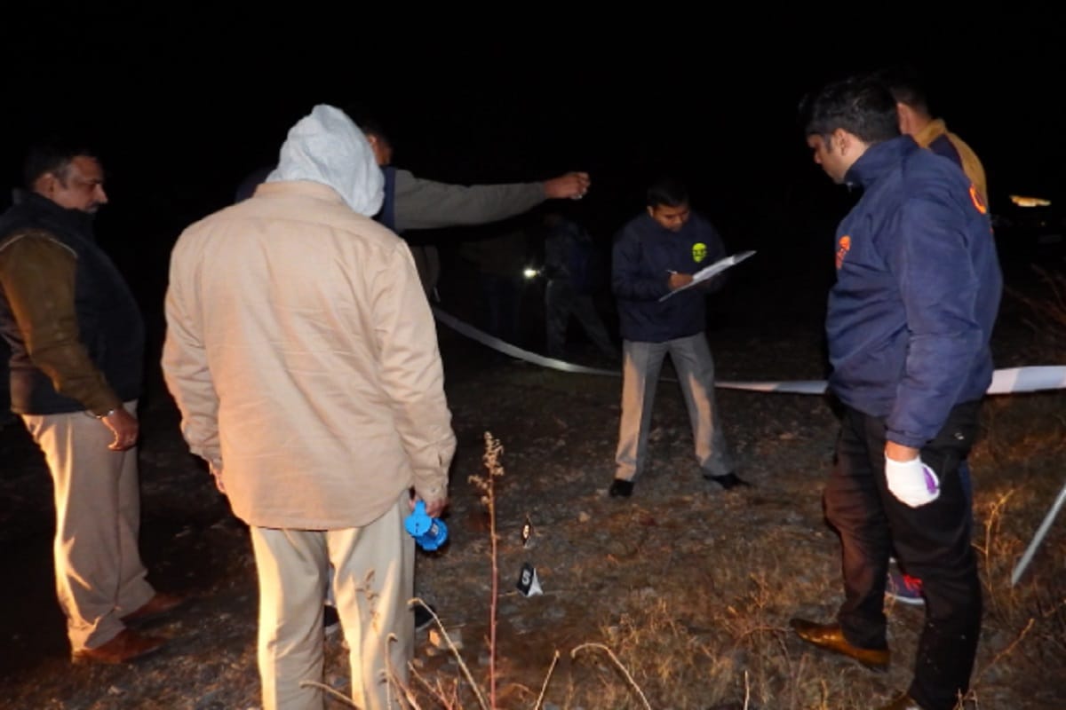 Inspector of meerut police has trapped in Khan encounter case at Uttar Pradesh